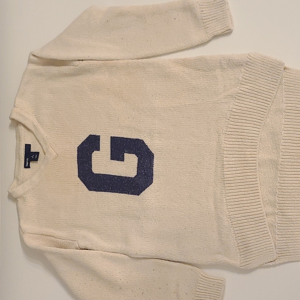 Gapkids Knit G logo sweater Size Small 6/7